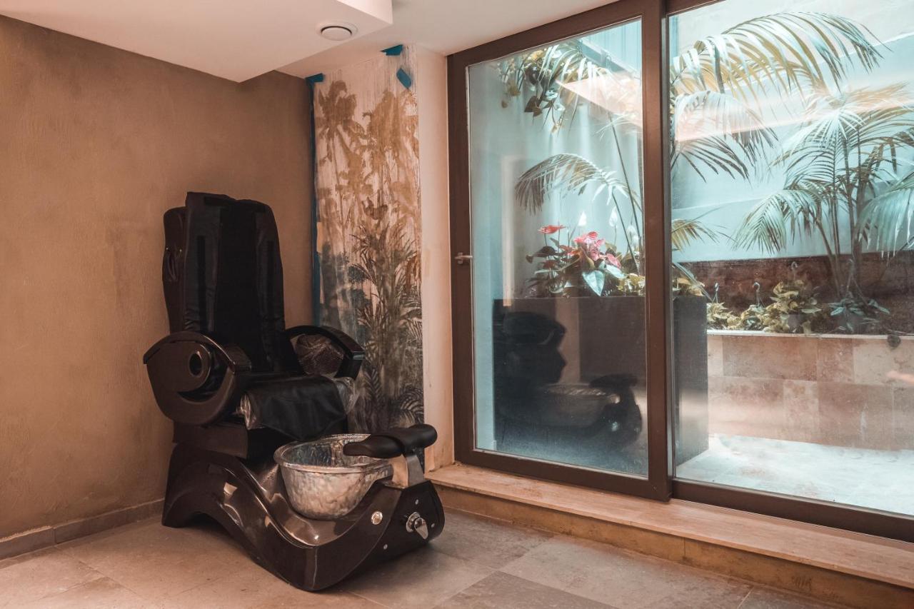 The Village Boutique And Spa ناسار المظهر الخارجي الصورة