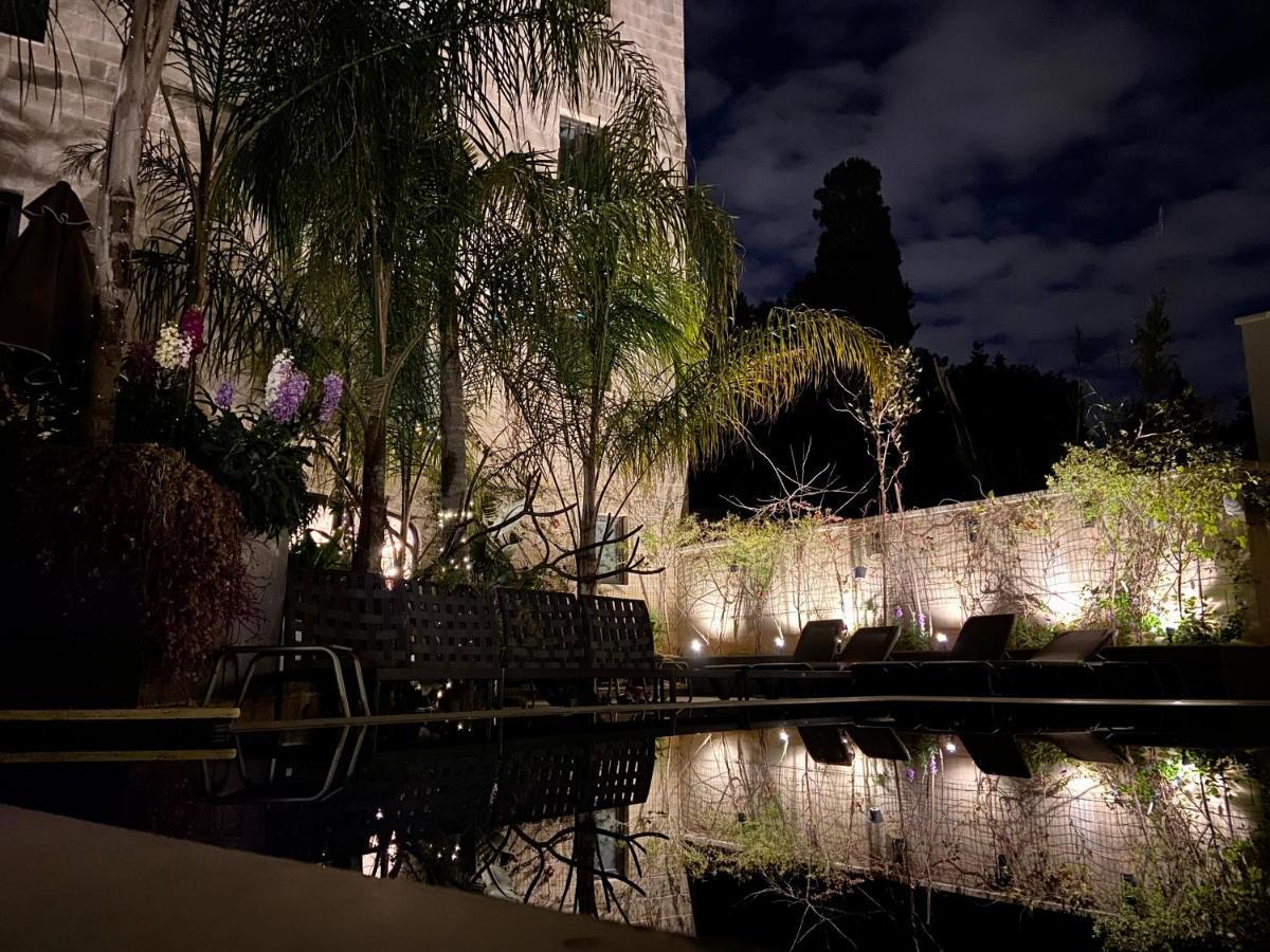 The Village Boutique And Spa ناسار المظهر الخارجي الصورة