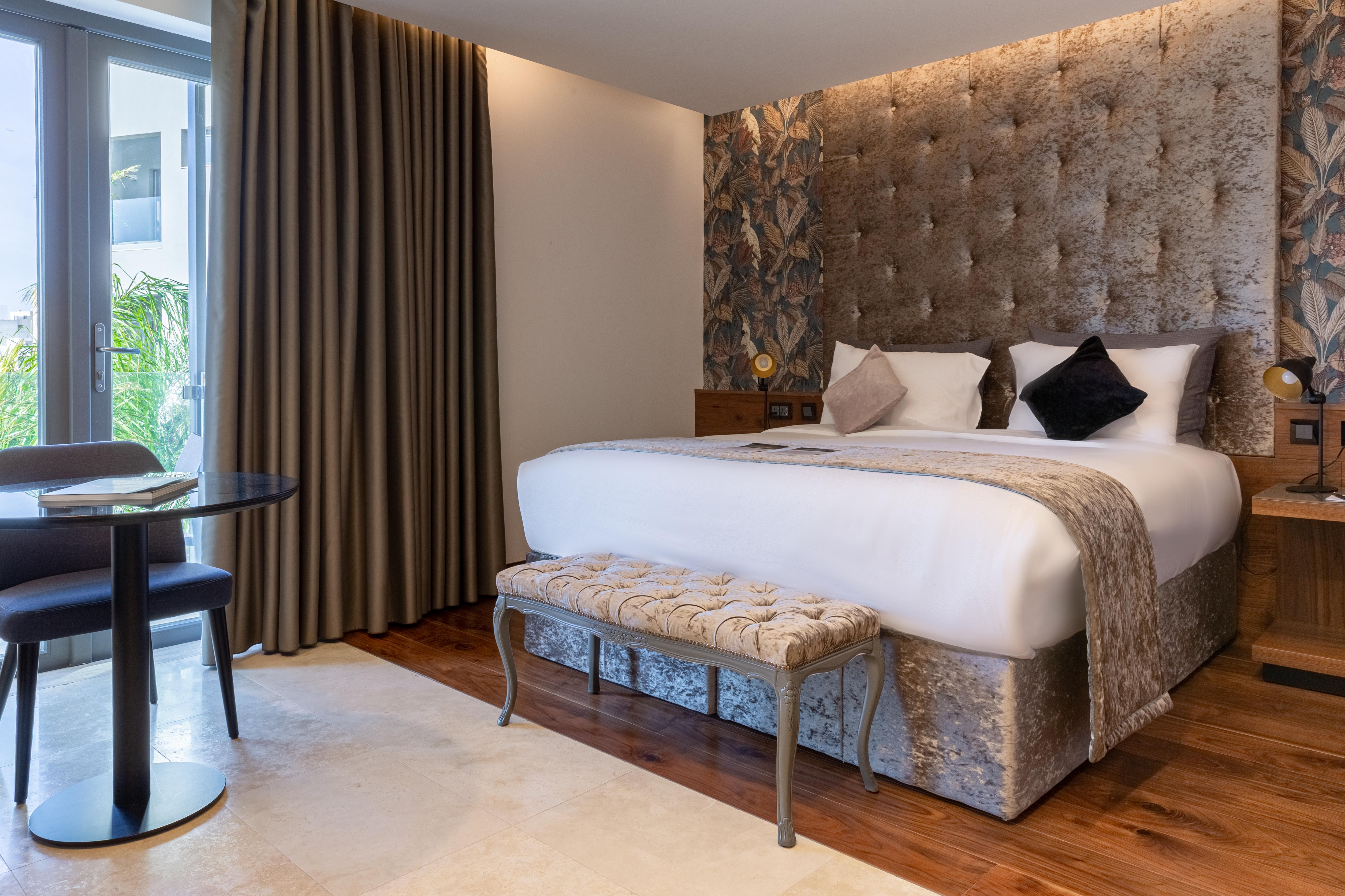 The Village Boutique And Spa ناسار المظهر الخارجي الصورة