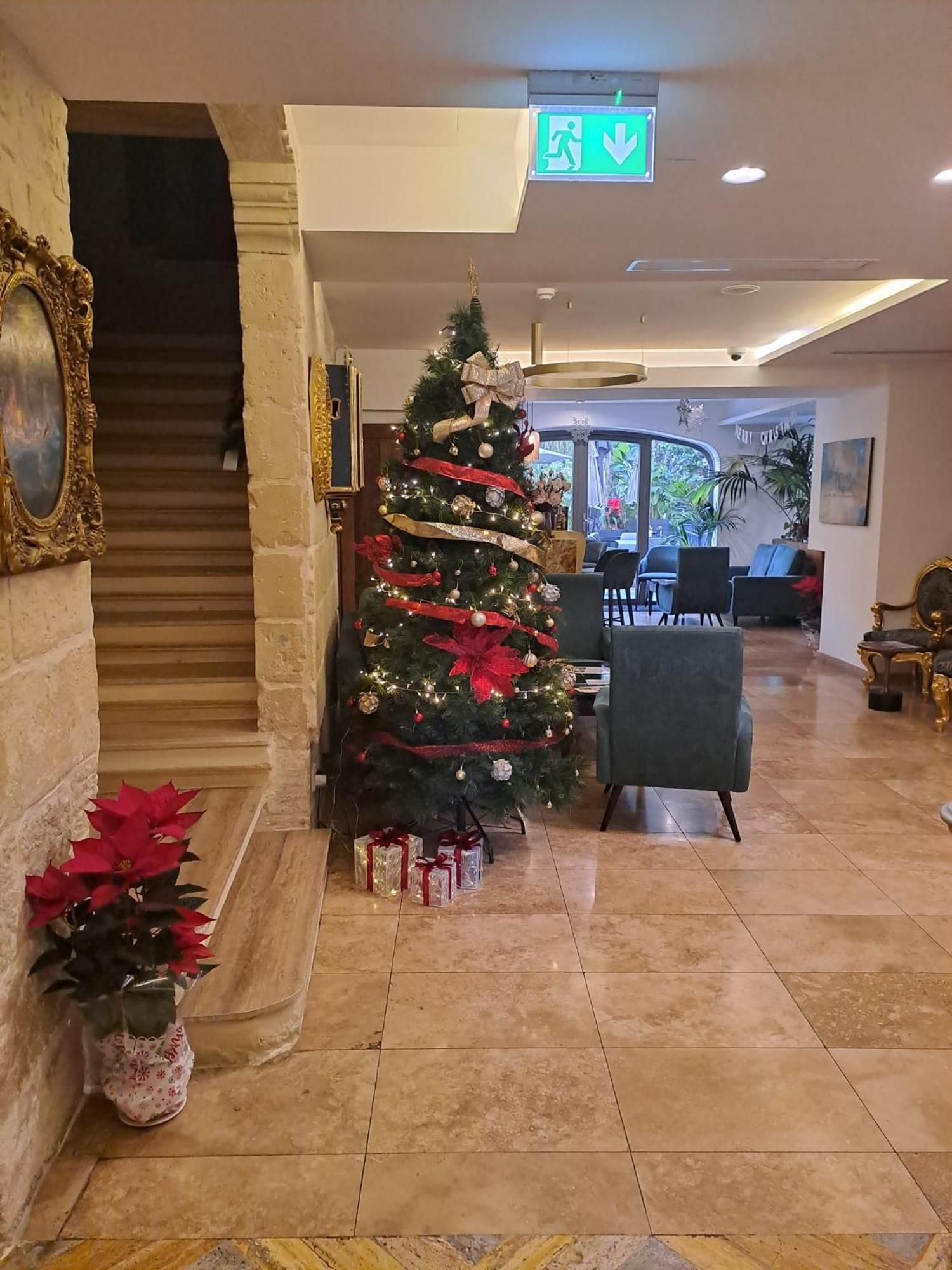 The Village Boutique And Spa ناسار المظهر الخارجي الصورة